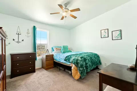8556 W 40th St, Mojave, CA 93501 photo 9
