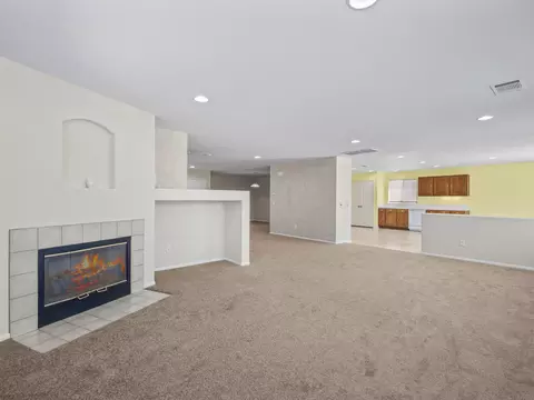 2112 Benfar Dr, Lancaster, CA 93535 photo 14