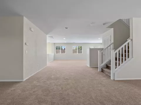 2112 Benfar Dr, Lancaster, CA 93535 photo 6