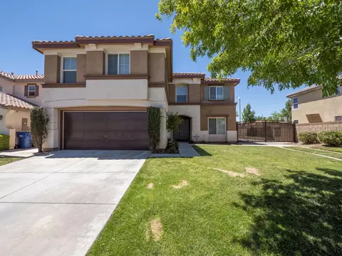 2112 Benfar Dr, Lancaster, CA 93535 photo 2