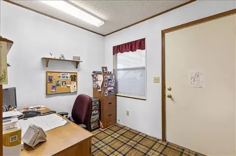 21420 Shirley Dr, Tehachapi, CA 93561 photo 11