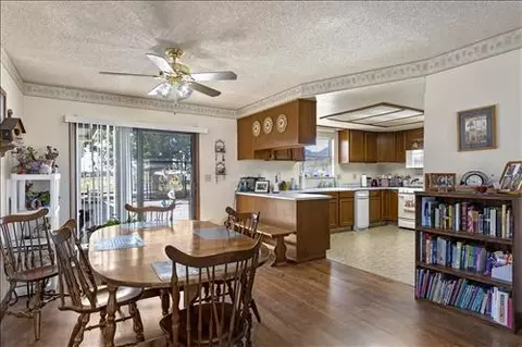 21420 Shirley Dr, Tehachapi, CA 93561 photo 6