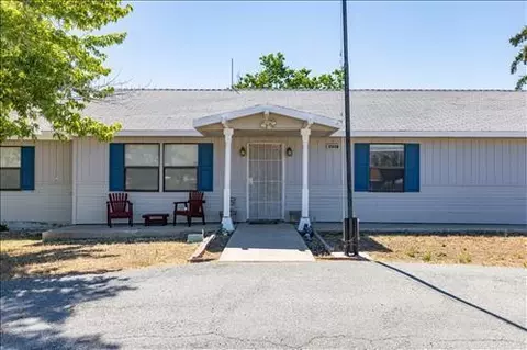 21420 Shirley Dr, Tehachapi, CA 93561 photo 3