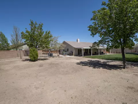6164 Treehaven Ct, Lancaster, CA 93536 photo 33