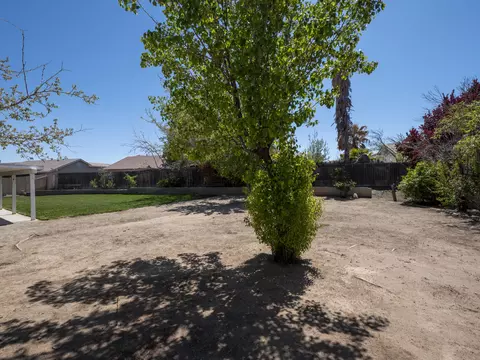 6164 Treehaven Ct, Lancaster, CA 93536 photo 32