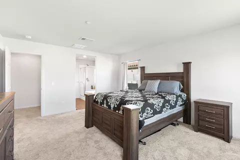 2036 Newgrove St E, Lancaster, CA 93535 photo 18