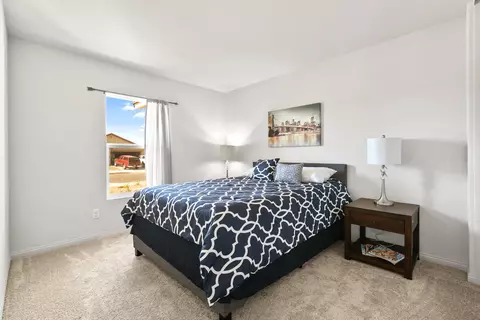 2036 Newgrove St E, Lancaster, CA 93535 photo 14