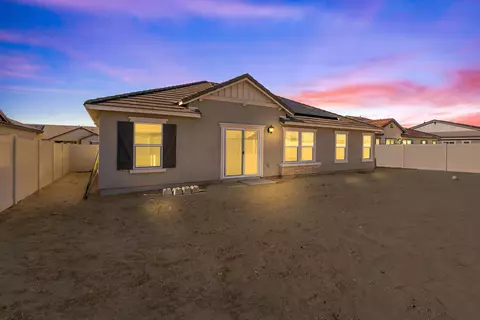2036 Newgrove St E, Lancaster, CA 93535 photo 22