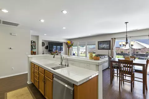 910 Aleah Ln, Tehachapi, CA 93561 photo 8