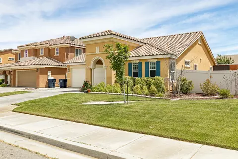 910 Aleah Ln, Tehachapi, CA 93561 photo 4