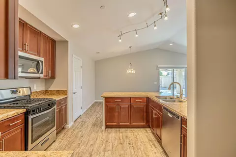 45030 Price Ln, Lancaster, CA 93535 photo 10
