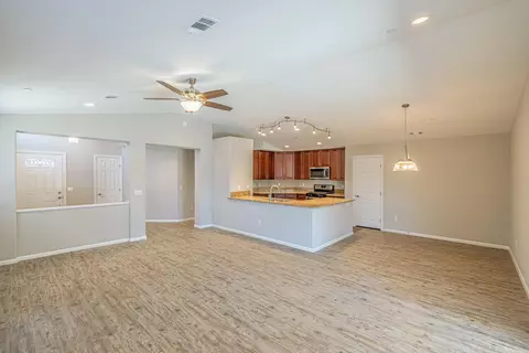 45030 Price Ln, Lancaster, CA 93535 photo 7