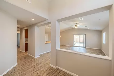 45030 Price Ln, Lancaster, CA 93535 photo 5