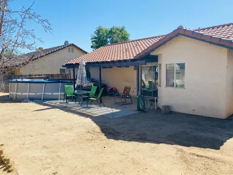 43902 E 27th St, Lancaster, CA 93535 photo 3