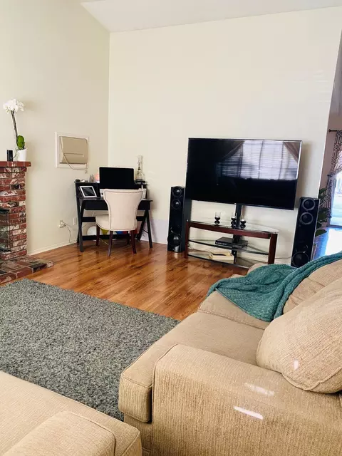 43902 E 27th St, Lancaster, CA 93535 photo 8