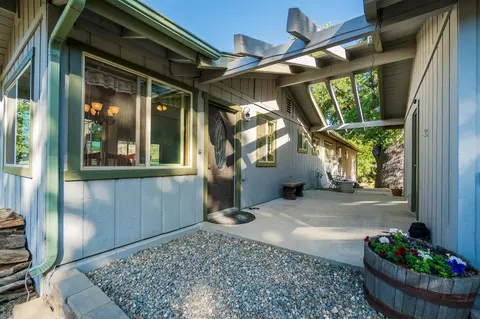 30231 Sunland Way, Tehachapi, CA 93561 photo 6