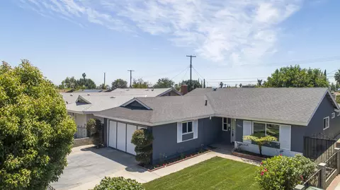 10277 Haddon Ave, Pacoima, CA 91331 photo 2