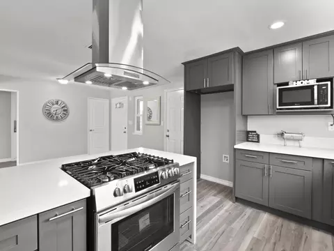 10277 Haddon Ave, Pacoima, CA 91331 photo 18