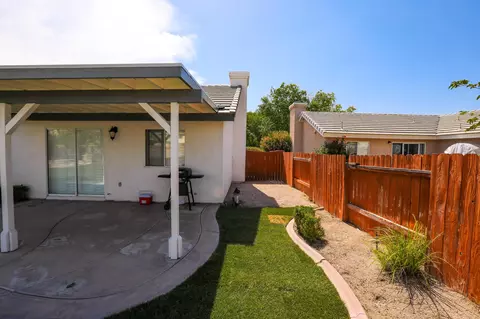 44708 Shadowcrest Dr, Lancaster, CA 93536 photo 32
