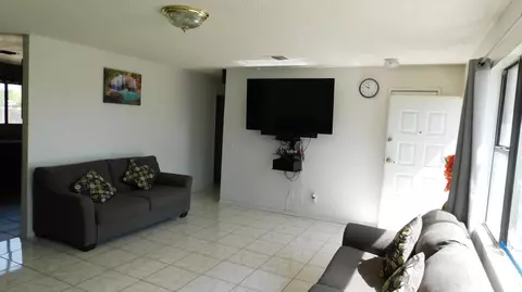 41445 E 156th St, Lancaster, CA 93535 photo 3