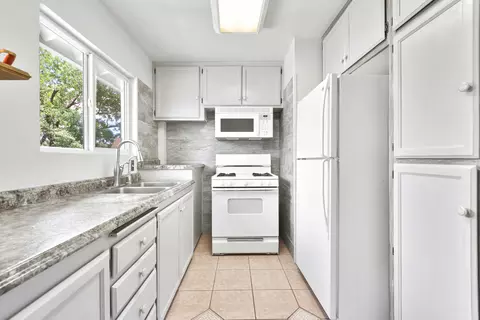 18247 Alps Dr, Tehachapi, CA 93561 photo 13