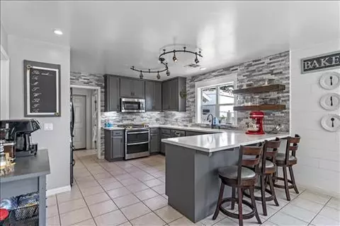 28280 Black Gold Way, Tehachapi, CA 93561 photo 9