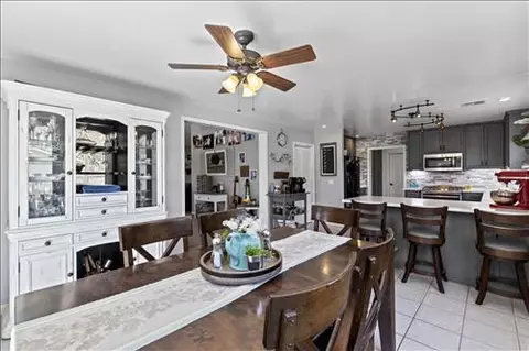 28280 Black Gold Way, Tehachapi, CA 93561 photo 13