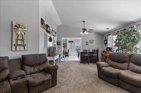 28280 Black Gold Way, Tehachapi, CA 93561 photo 5