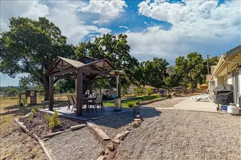 28280 Black Gold Way, Tehachapi, CA 93561 photo 24