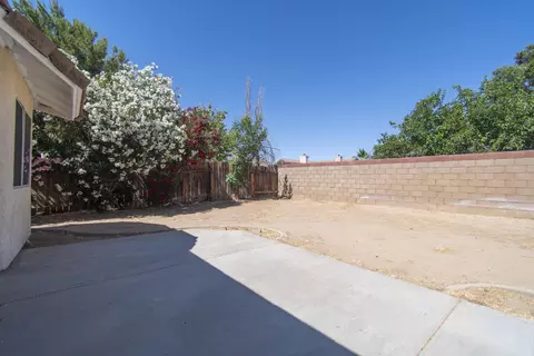 44030 11th St, Lancaster, CA 93535 photo 35