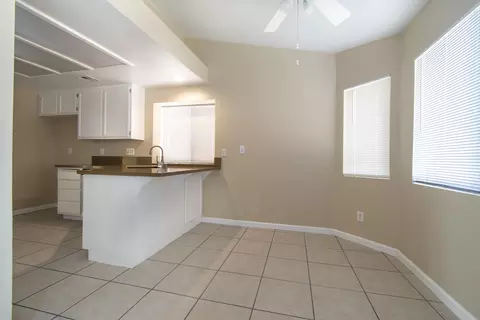 44030 11th St, Lancaster, CA 93535 photo 17