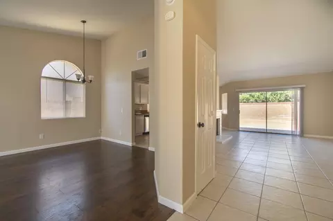 44030 11th St, Lancaster, CA 93535 photo 8