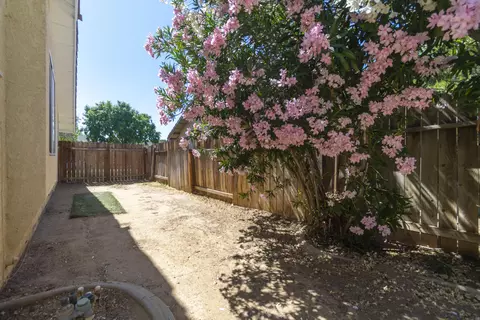 44030 11th St, Lancaster, CA 93535 photo 31