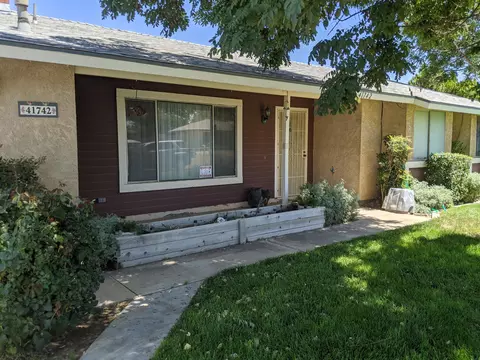 41742 158th St, Lancaster, CA 93535 photo 3