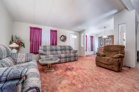 45465 25th St E #SPC 212, Lancaster, CA 93535 photo 5