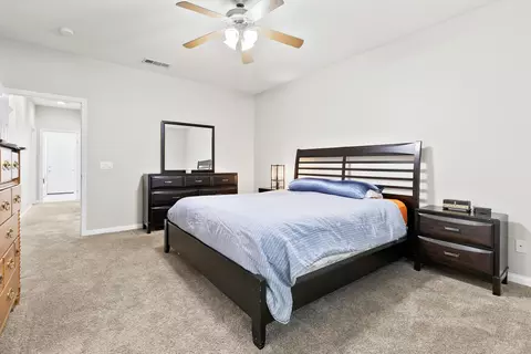 44134 Coral Dr, Lancaster, CA 93536 photo 18