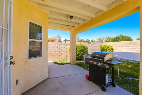 44134 Coral Dr, Lancaster, CA 93536 photo 25