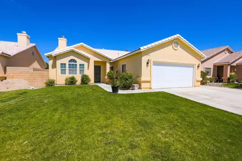 44134 Coral Dr, Lancaster, CA 93536 photo 35