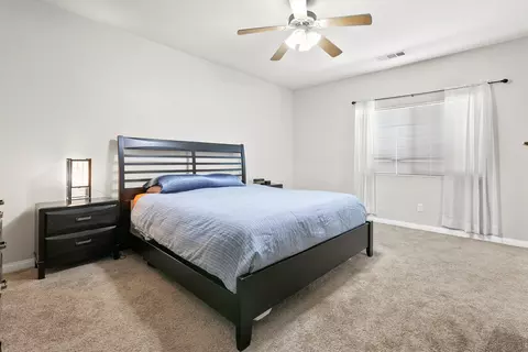 44134 Coral Dr, Lancaster, CA 93536 photo 17