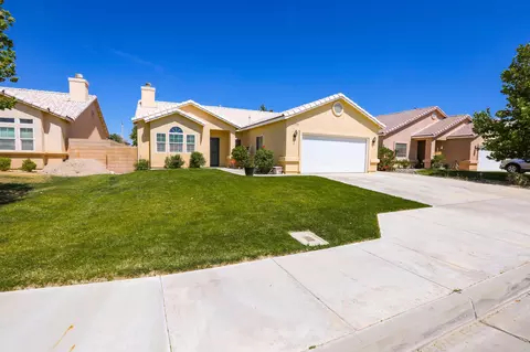 44134 Coral Dr, Lancaster, CA 93536 photo 34
