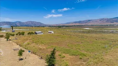 17401 Grove Ave, Tehachapi, CA 93561 photo 38