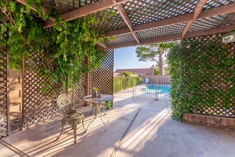 42863 Fenner Ave, Lancaster, CA 93536 photo 18