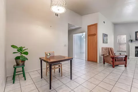 42863 Fenner Ave, Lancaster, CA 93536 photo 17