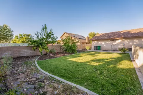 42863 Fenner Ave, Lancaster, CA 93536 photo 22
