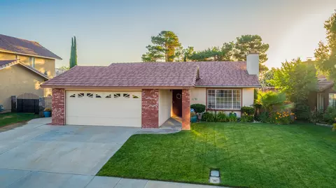 42863 Fenner Ave, Lancaster, CA 93536 photo 28