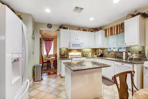 45705 Coventry Ct, Lancaster, CA 93534 photo 12