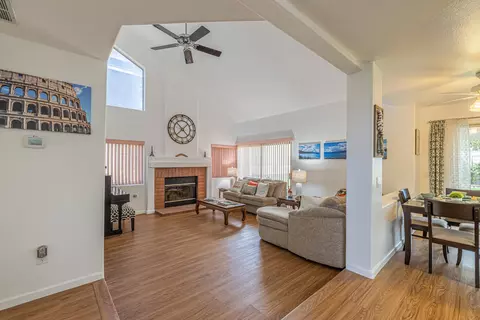 3231 Willowbrook Ave, Palmdale, CA 93551 photo 13