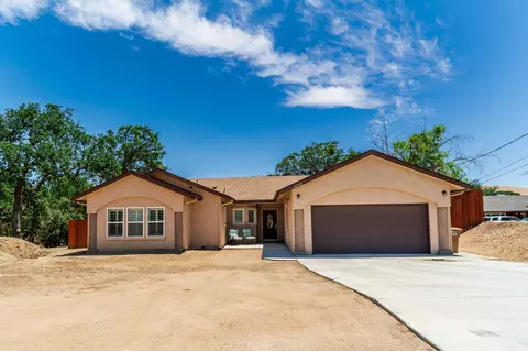 22800 Camp Dr, Tehachapi, CA 93561 photo 1