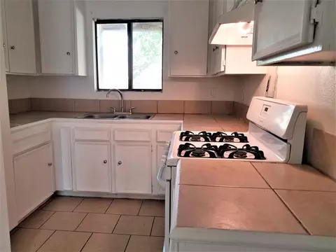 24312 Juniper Ave, Boron, CA 93516 photo 3