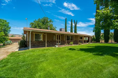 22329 Banducci Rd, Tehachapi, CA 93561 photo 1